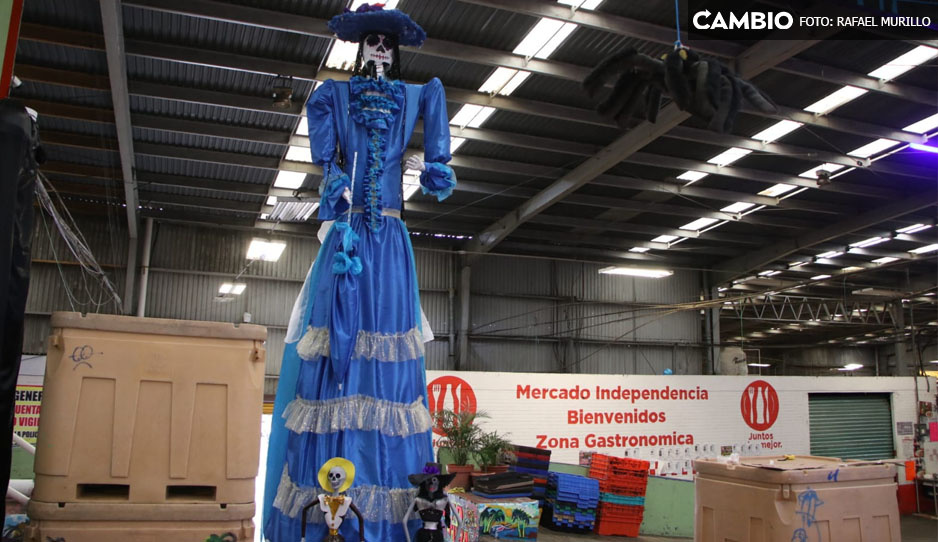 ¡Impresionante! Esta es la catrina monumental del Mercado Independencia (VIDEO)