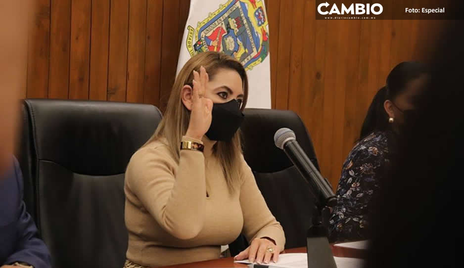 Paola Angon asegura el pago de aguinaldo para funcionarios de San Pedro Cholula