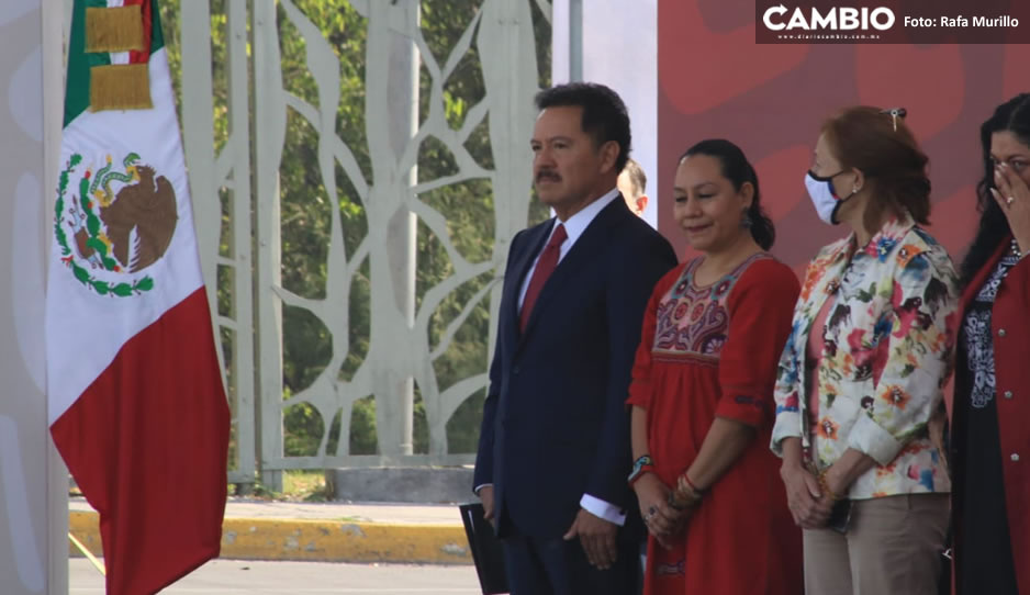 FOTOS: Así lució Nacho Mier en la comitiva presidencial en el mausoleo del General Ignacio Zaragoza