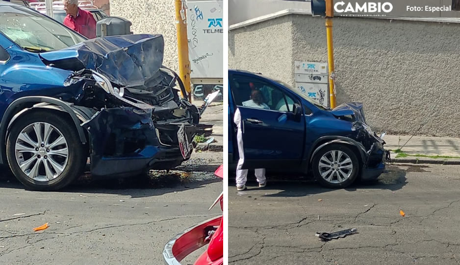 Choque entre ruta 12 y camioneta sobre la 15 Poniente y 17 Sur desata caos vehicular