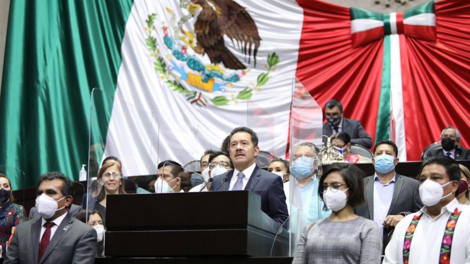 INE aprueba designaciones de Nacho Mier y seis poblanos más en diputaciones plurinominales
