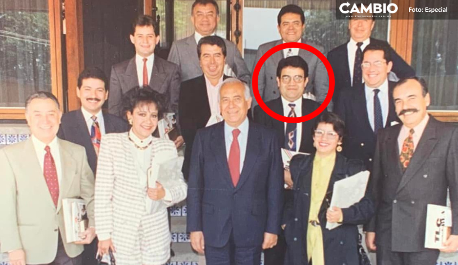 Periodista poblana revela FOTO inédita de López Díaz cuando era joven