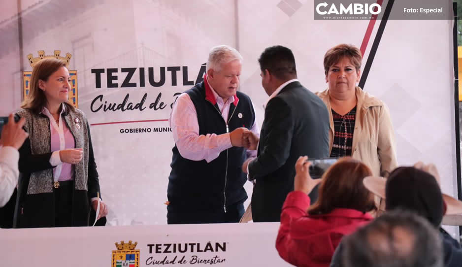 Junta auxiliar de Mexcalcuautla recibe apoyos del gobierno de Carlos Peredo