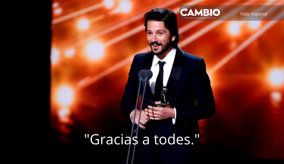VIDEO: Con &quot;todes&quot; y &quot;nosotres&quot;, Diego Luna agradece Premio Platino de Honor del Cine con lenguaje inclusivo