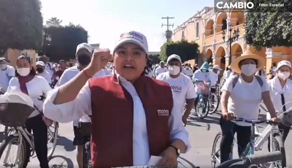Karina Pérez Popoca arranca campaña con rodada de bicicletas en San Andrés Cholula (VIDEO)