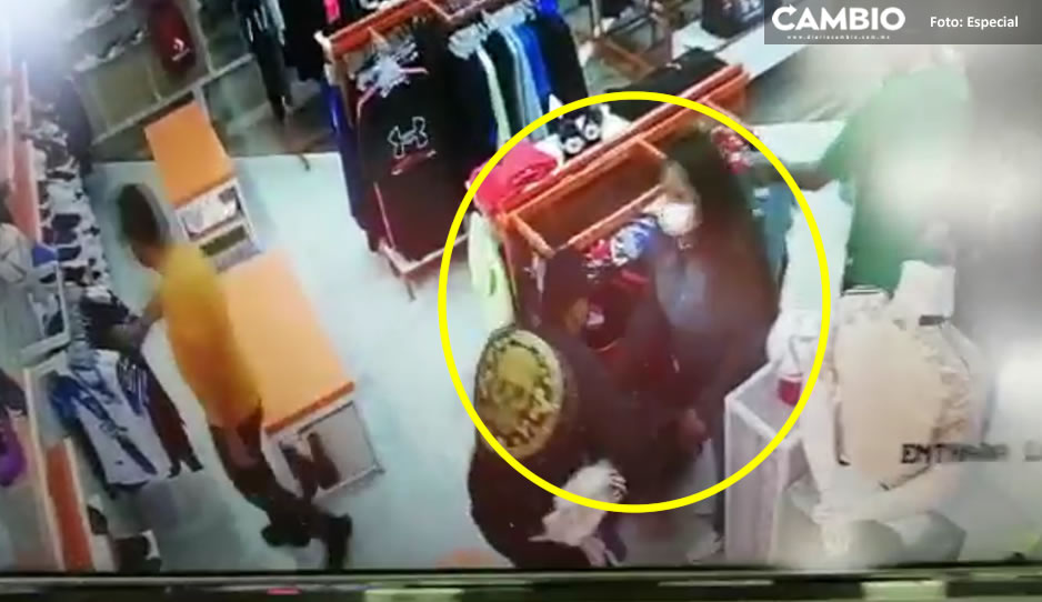 VIDEO: Así roban farderos 20 mil pesos de mercancía en &#039;Mistertennis&#039; de Dorada