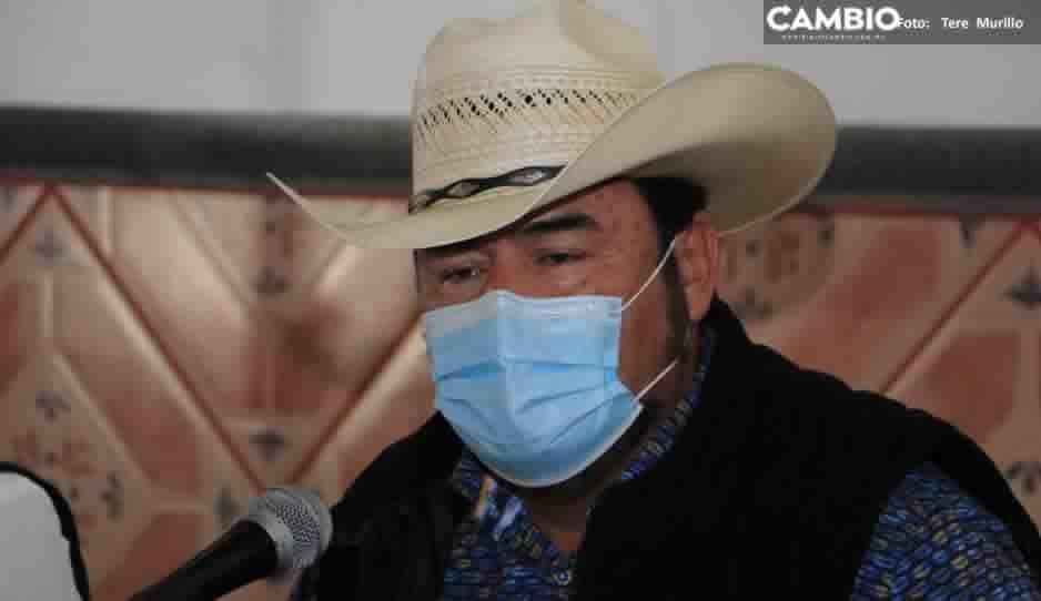 Edil de Tlachichuca denuncia a Uruviel y Ramiro González por desvío de 68 millones