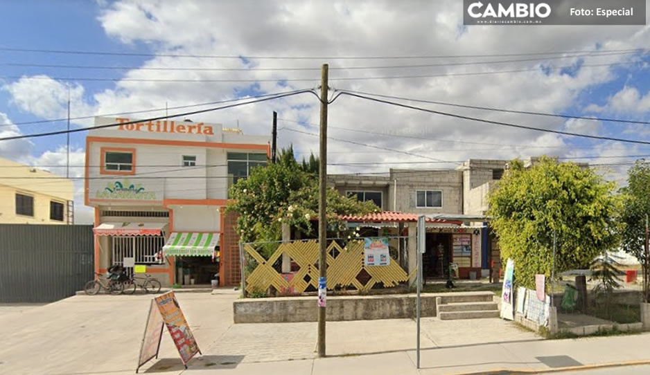 ¡Siguen los asaltos en Puebla! Ladrones se llevan 4 mil pesos de tortillería en San Isidro Castillotla