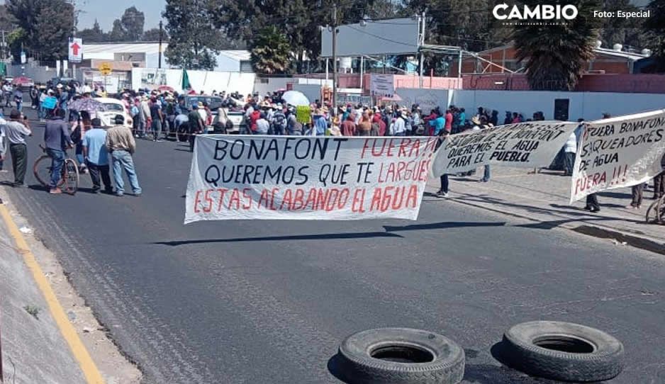 Bonafont a punto de irse de Puebla luego de que pobladores tomaran sus instalaciones