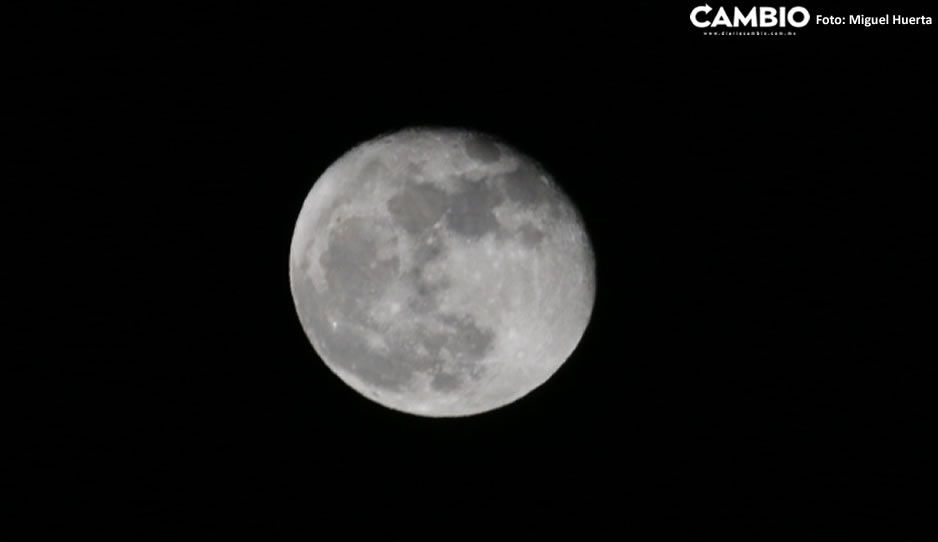 ¡Qué bonito! Así luce de espectacular la primera luna de Otoño (FOTOS)