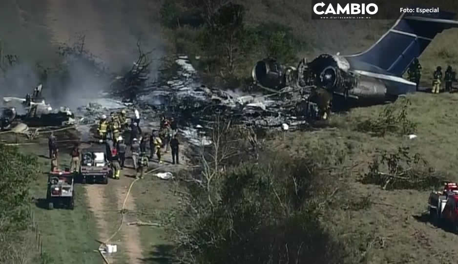 VIDEO IMPACTANTE: Chocan dos aviones en exhibición aérea en Texas