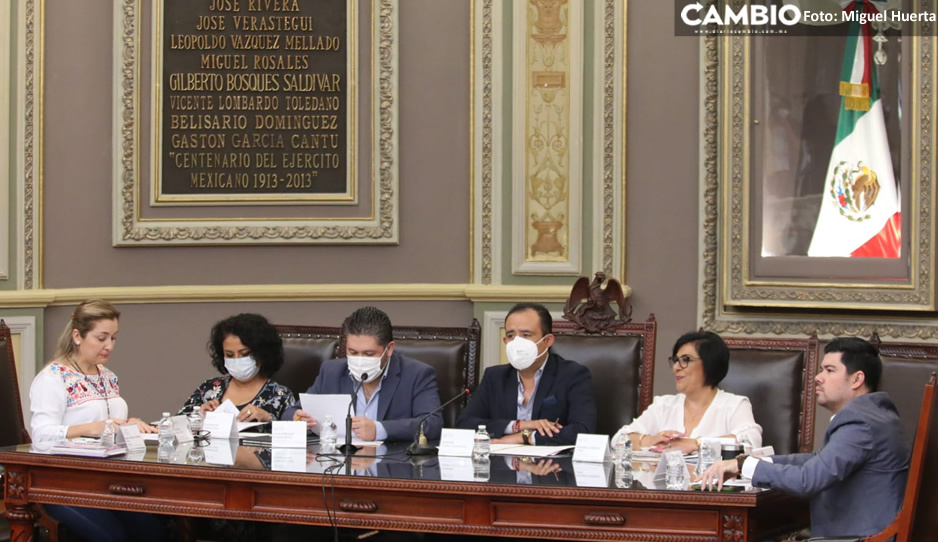 Congreso otorga licencia indefinida a Olga Romero Garci-Crespo para poder separarse de su cargo (VIDEO)