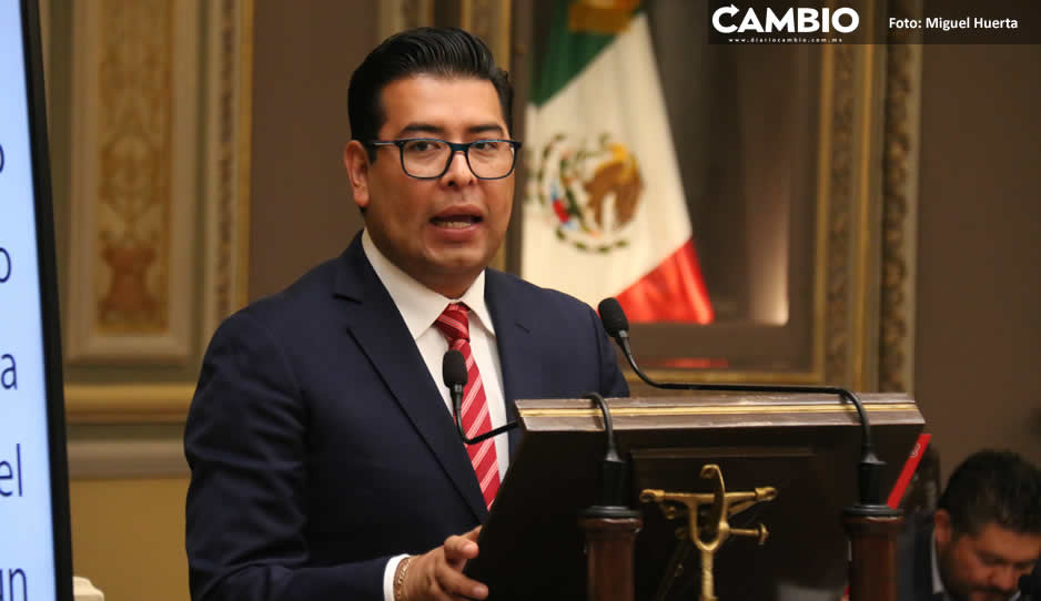 Camarillo pide votos individuales y no de grupo para la despenalización del aborto en Puebla