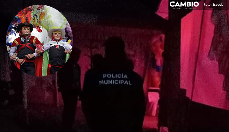 Se disfrazan de huehues para atracar un Oxxo en Santa María Zacatepec