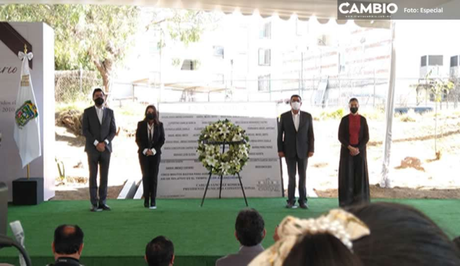 Realizan homenaje luctuoso a víctimas de la explosión de 2010 en Texmelucan
