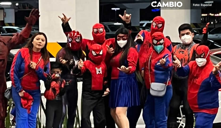 SpiderVerse en Puebla: familia enloquece Angelópolis con sus disfraces (FOTOS)