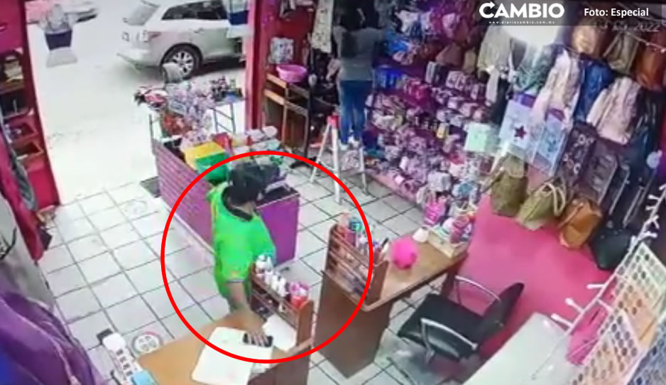 Se hace pasar por cliente y roba celular a empleada en la colonia Balcones (VIDEO)
