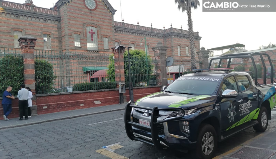 ¡Ni a los enfermos respetan! A punta de pistola atracan hospital UPAEP (VIDEO)