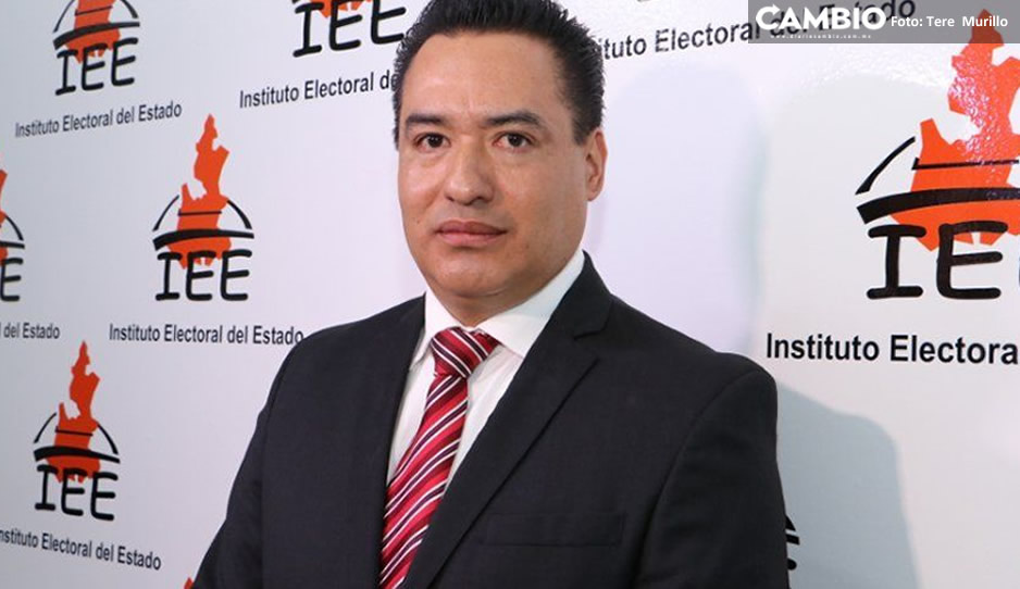 TEPJF revoca la amonestación del TEEP vs César Huerta Méndez, secretario del IEE