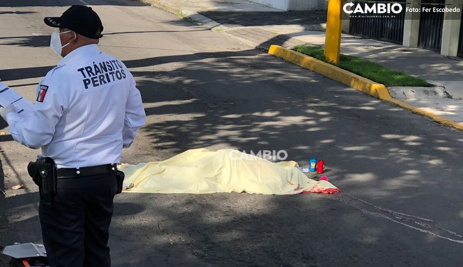 Ruta S-5 atropella y mata a abuelita en Prados Agua Azul; la arrastró 5 metros (VIDEO)
