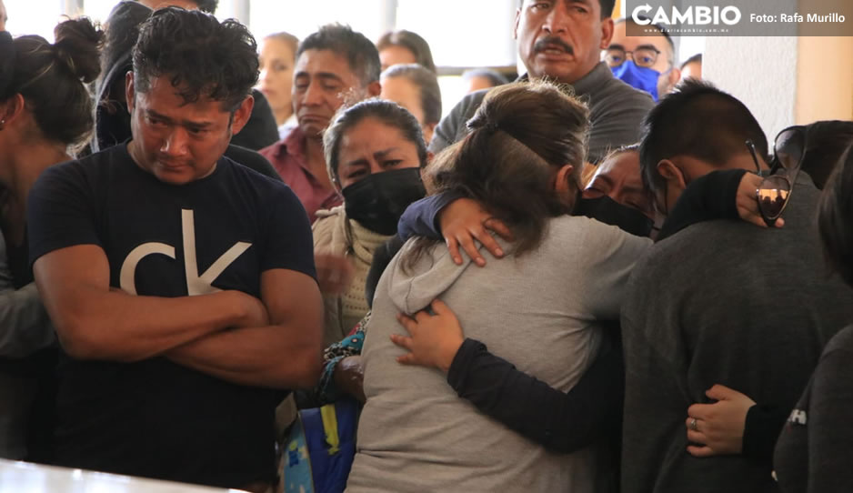 Familiares de los ejecutados en Totimehuacán exigen justicia: &quot;no son delincuentes&quot; (VIDEO)