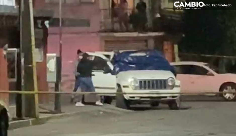 ¡Balacera en La Loma! Sicarios ejecutan a conductor de Jeep y dejan a su pareja herida (VIDEO)