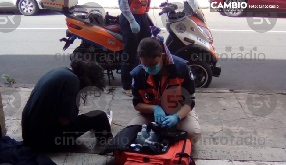 Asaltantes golpean y dejan herido a joven en el Barrio de Analco