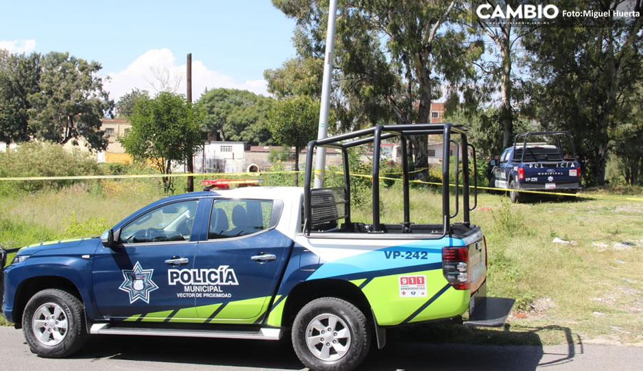 Atorado entre las piedras, hallan cadáver al fondo de una barranca en la Adolfo López Mateos (VIDEO)