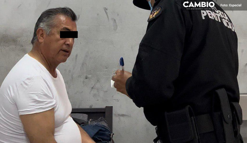 Usaron dirección de fondita frente a Lenguas de la BUAP para empresa fantasma que compró firmas para &#039;El Bronco&#039;