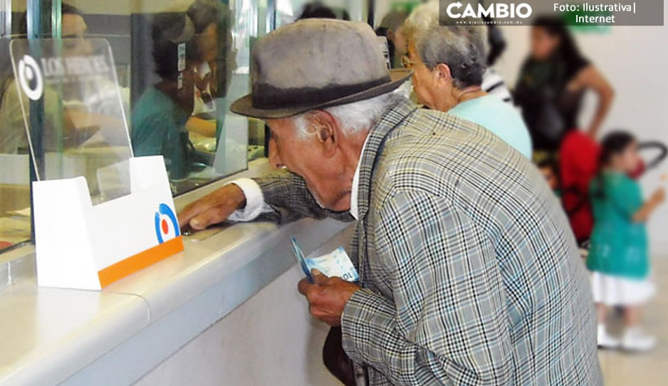 ¡Atención abuelitos! Pensión Bienestar cambia método de pago, acá te decimos cómo será