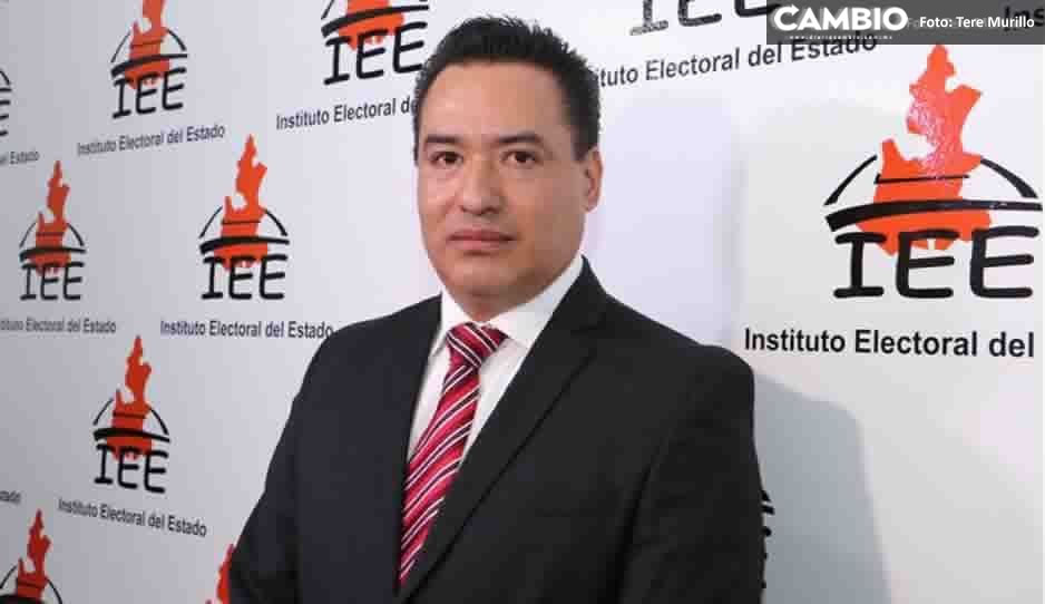 Cesar Huerta patalea e intenta defenderse en tribunales por proceso de ratificación