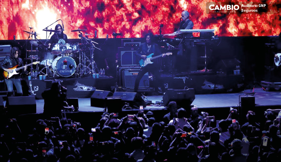 04 CAIFANES.jpg