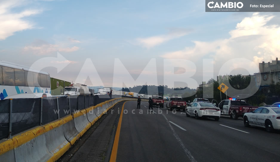 BLOQUEO MEXICO PUEBLA 3.jpg