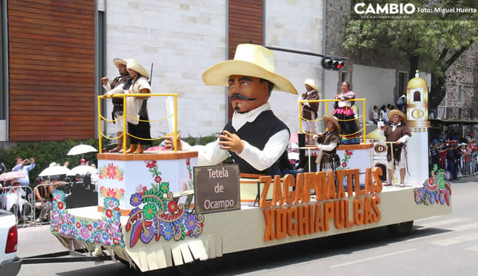 carro alegorico2.jpg