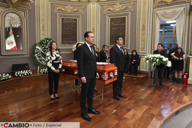 homenaje luctuoso aurora sierra congreso local