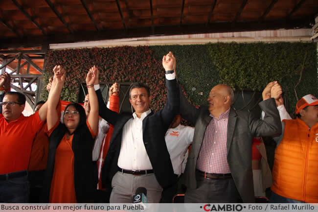 rafa canedo competira alcaldia puebla movimiento ciudadano futuro