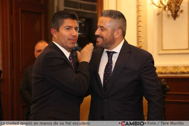 eduardo rivera deja alcaldia de puebla pelea gubernatura adan dominguez