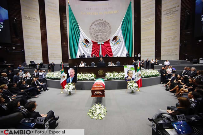 homenaje porfirio munoz ledo san lazaro