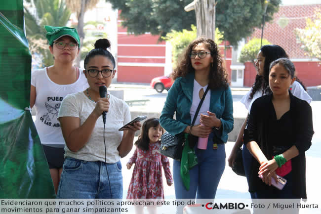 feministas reclaman diputados legalizacion aborto puebla