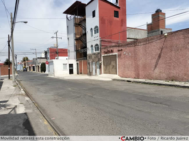 vecino gandalla el cerrito banqueta movilidad