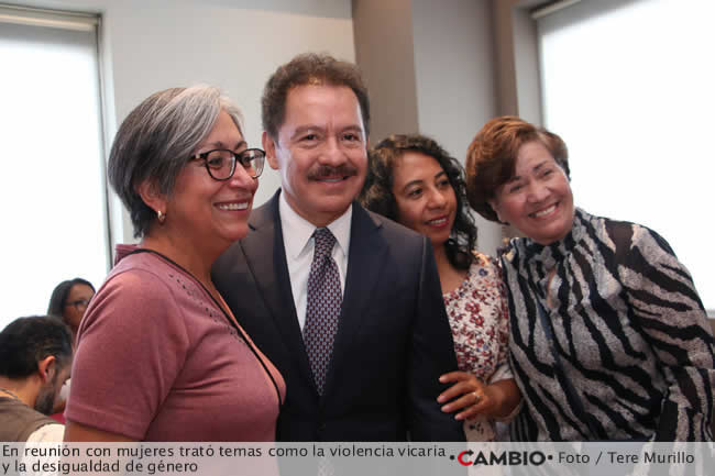ignacio mier reuniones asambleas violencia vicaria desigualdad genero