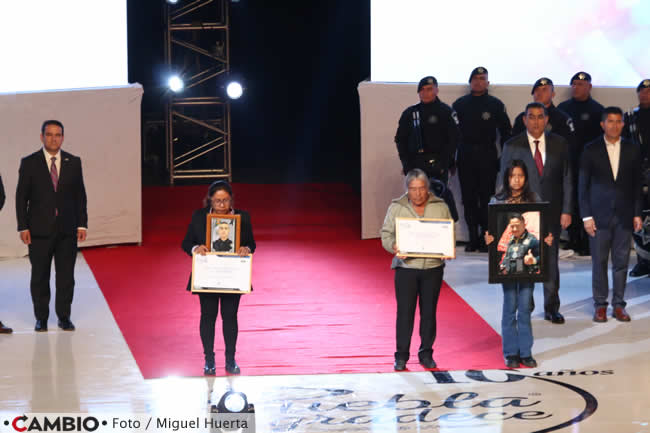 entrega premios puebla agradece 