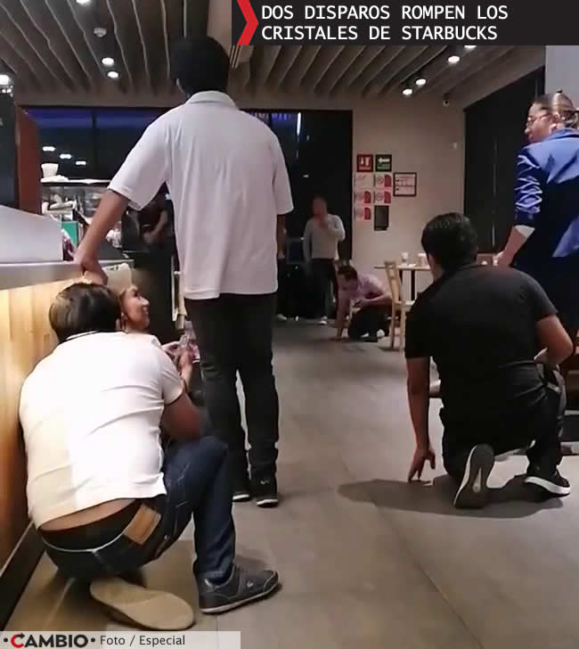 via atlixcayotl inseguridad disparos cristales starbucks