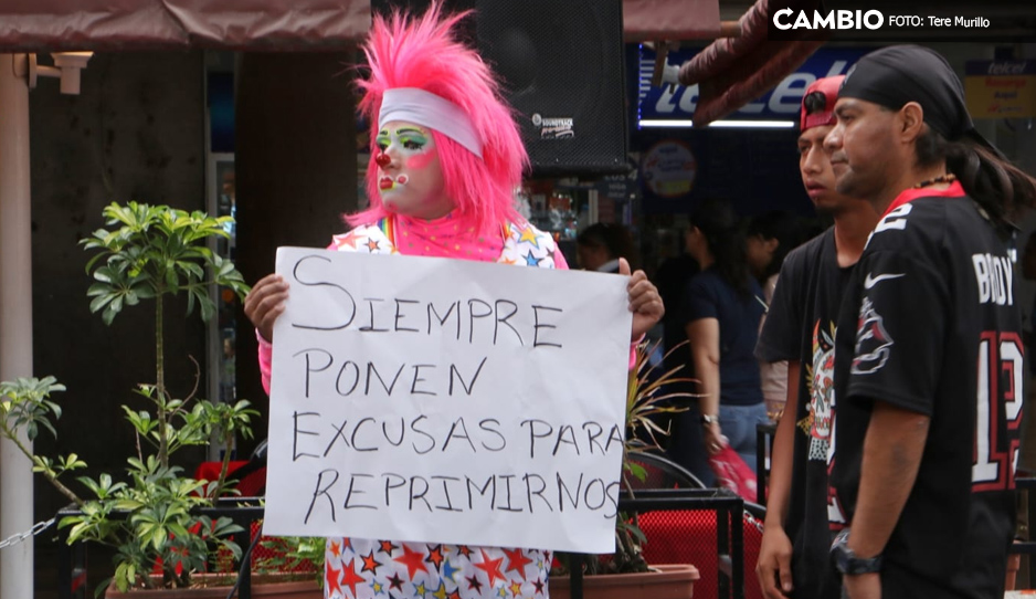 payasitos protestan 1.jpg