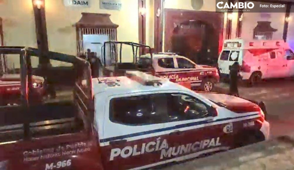 Conductor ebrio golpea a mujeres policías tras ser detenido en Ciudad Serdán