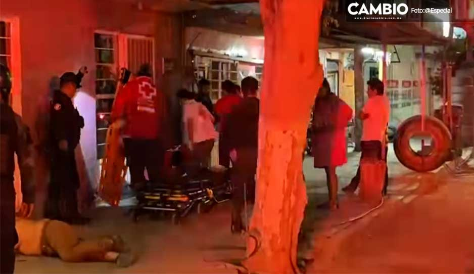 Apuñalan a mujer en riña callejera en Tehuacán