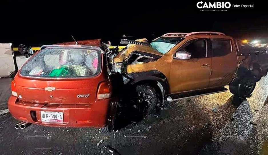 ¡Trágico error! Choque frontal entre chevy y camioneta deja dos muertas en la Amozoc-Perote