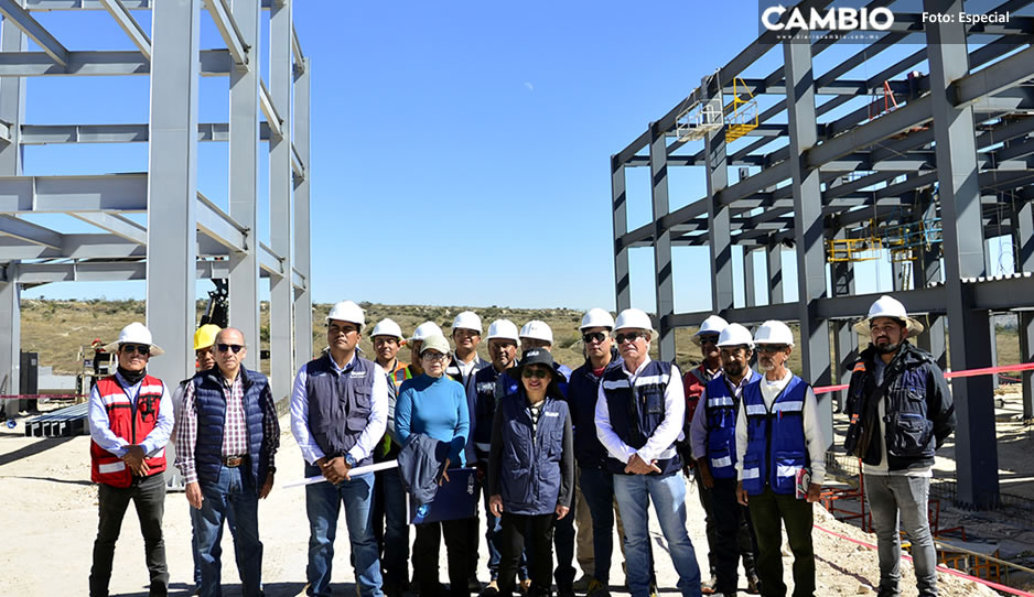 Supervisa Lilia Cedillo avances de la obra CU 2 en Valsequillo