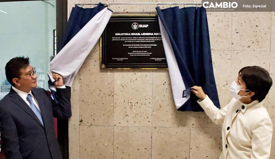 BUAP rinde homenaje póstumo a Ismael Ledesma Mateos, fundador de Facultad de Ciencias Biológicas