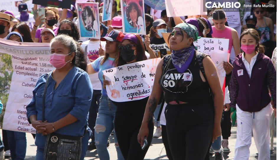 Esto significan los colores morado, verde, naranja y rosa en el feminismo